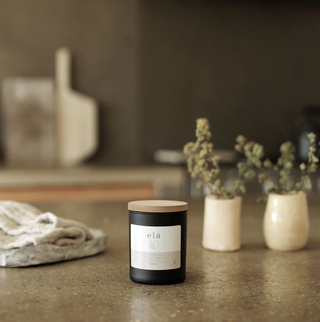 Nurture No 2 Candle